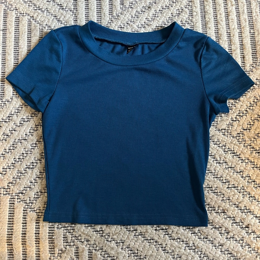 SHEIN navy blue cropped shirt